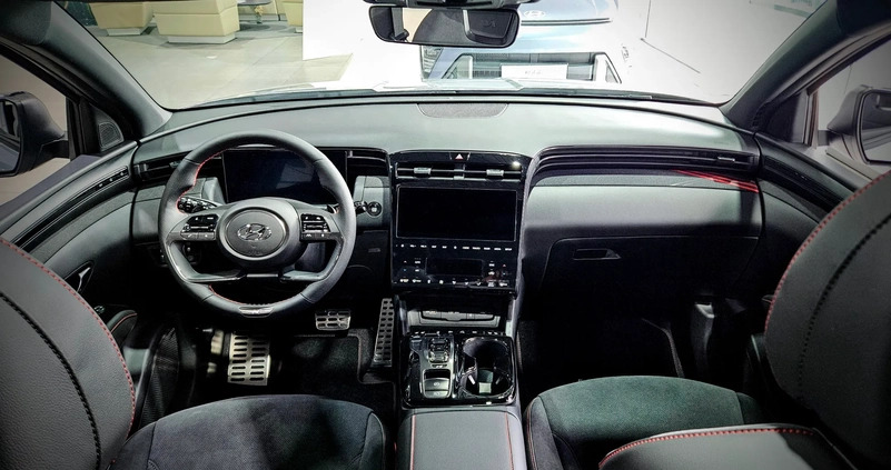 Hyundai Tucson cena 197000 przebieg: 8, rok produkcji 2024 z Szczekociny małe 121